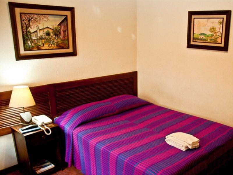 Hotel Arbol De Fuego San Salvador Extérieur photo