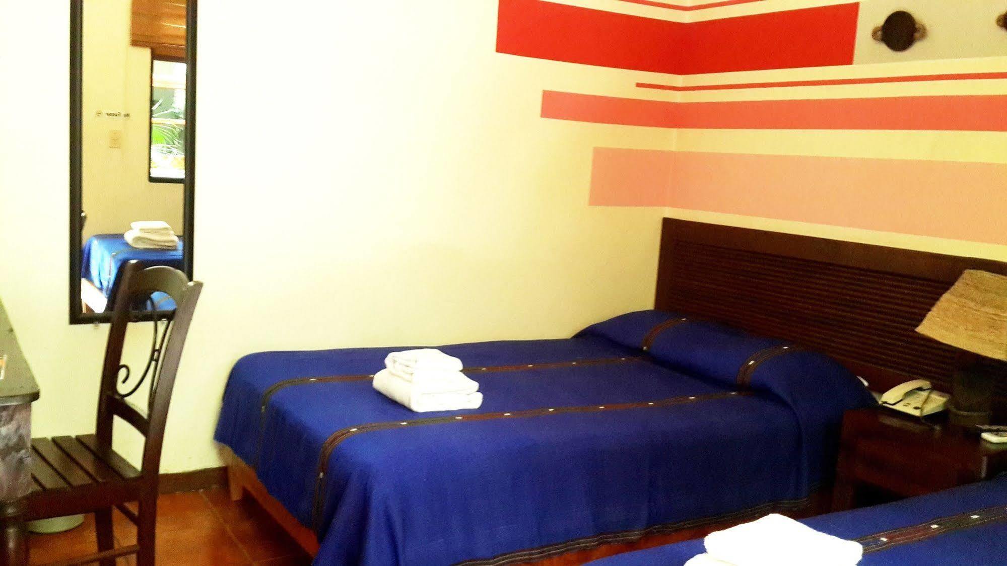 Hotel Arbol De Fuego San Salvador Extérieur photo